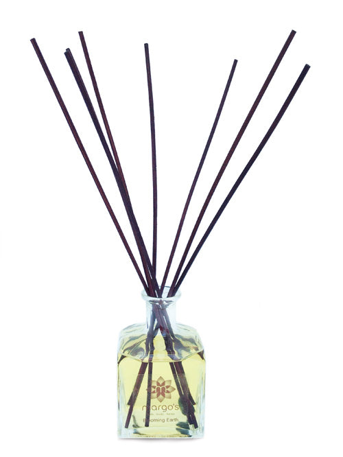 Blooming Earth Reed Diffuser Kit